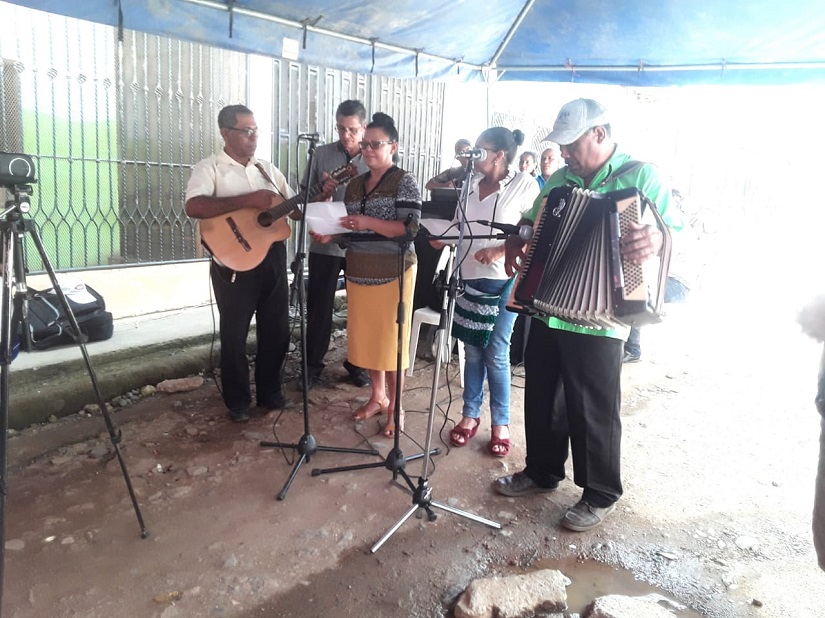 HOMENAJE